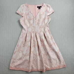 Jessica Howard Womens Dress Size 6P Blush Pink White V-Neck Jacquard Fit & Flare
